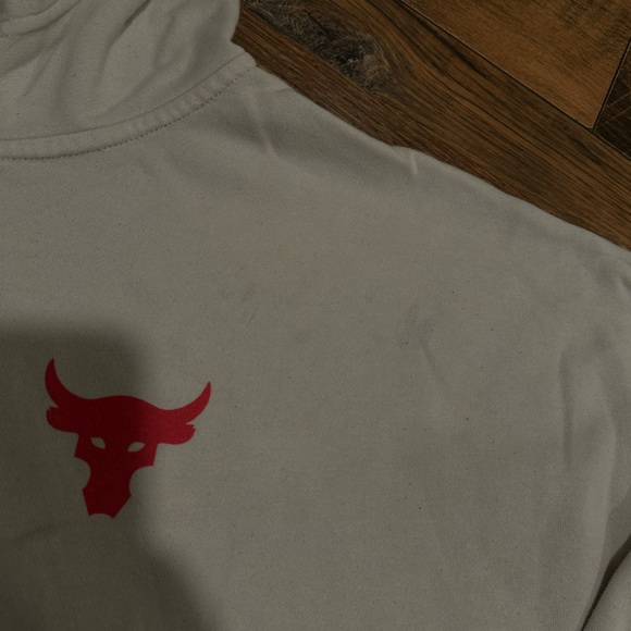 Under Armour Project Bull Women’s Cropped Hoodie - Picture 5 of 6